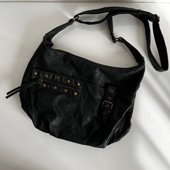 ショルダーバッグ