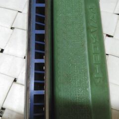 ヤマハハーモニカ　前後（表裏？）の画像