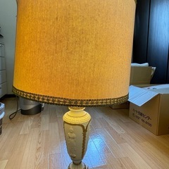 アンティークランプ ホワイト&ゴールドの画像
