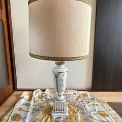 アンティークランプ ホワイト&ゴールド