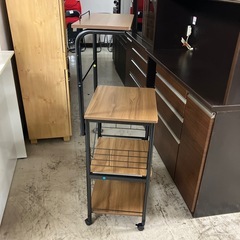 O2410-550 ニトリ キャスター付きレンジラック 中古美品の画像