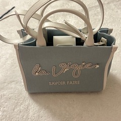 女性ハンドバック