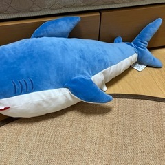サメ　スーパービッグぬいぐるみの画像