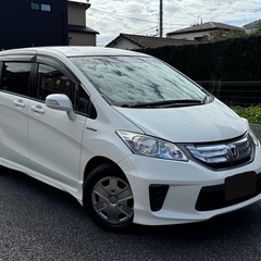 ホンダ フリ-ド ハイブリッド 26年です 車検8年6月までです