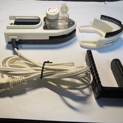 旅行用小スチームアイロン　熱板サイズ=60×110mm[ 全長=170mm AC100V,32Wの画像
