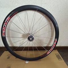 ディスクホイール　ピスト　カーボンの画像