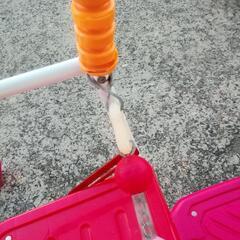 ハローキティ折りたたみブランコ　(付録　訳あり！手押しかじ取り三輪車　ミッキー幼児用椅子)　の画像