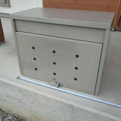 大きなポスト　郵便受け(壁掛け)