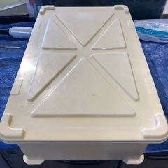 【引き取り限定】①ばんじゅう　フードコンテナ　フタ付　中古品　札...