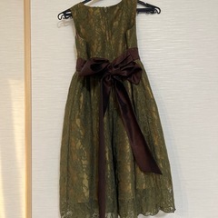 140cm パーティードレス　カーキの画像