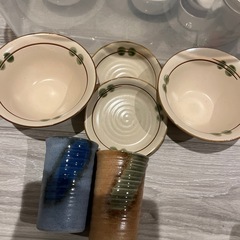 食器セットの画像