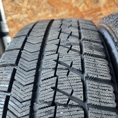 バリ山　BRIDGESTONE ブリヂストン　ブリジストン　VRX 195/65R15 スタッドレス　タイヤ　2019年製　15インチの画像