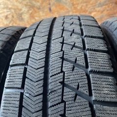 バリ山　BRIDGESTONE ブリヂストン　ブリジストン　VRX 195/65R15 スタッドレス　タイヤ　2019年製　15インチの画像
