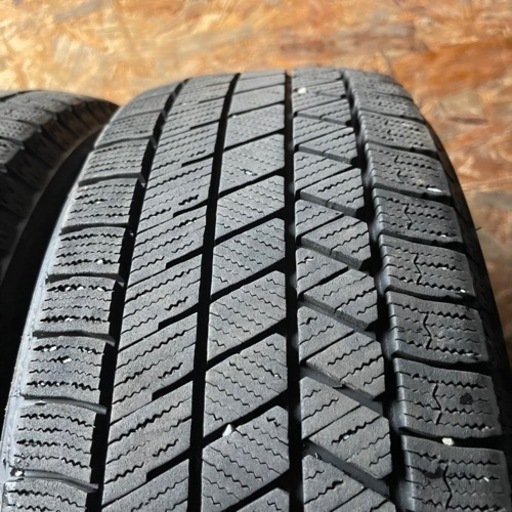 極上タイヤ　BRIDGESTONE ブリヂストン　ブリジストン　VRX3 185/60R15 スタッドレス　タイヤ　2021年製　15