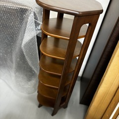 Karimoku 6段スリッパラックの画像