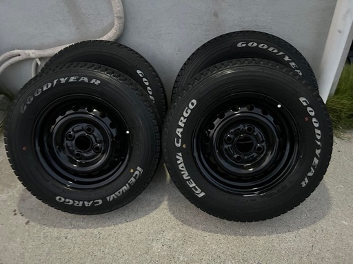 （決まりました！）軽バン軽トラ12ｲﾝﾁ 鉄ちんホイール　スタッドレスタイヤセット