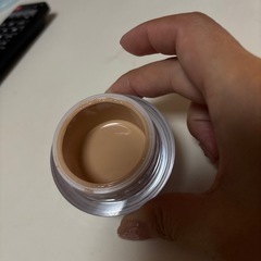 COVERMARKスキンケアジュエリーファンデーションの画像