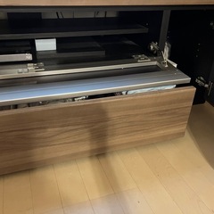 テレビボードの画像
