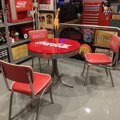 14日迄に引き取り出来る方値下げコカコーラテーブルセット