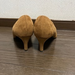 茶色パンプス25.0の画像