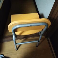 学校机風のドレッサーの画像