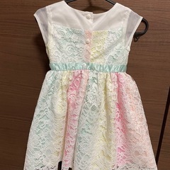 👗100-105センチ　女の子ドレスの画像