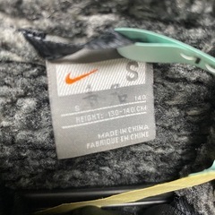 NIKE ベンチコート 140cm Sサイズの画像