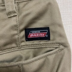 Dickies チノパンの画像