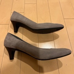 ジュビリー　パンプス　スエード調の画像