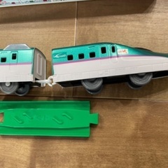 E5系新幹線はやぶさ　スピードかえレールつきの画像