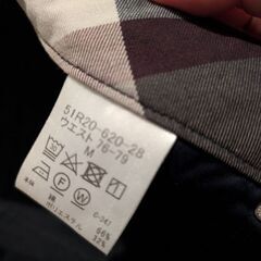 BLACK LABEL パンツの画像