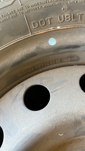スタッドレス 15インチ PCD100 4穴 ホイールタイヤ付き 鉄ホイール   