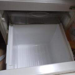 2ドア冷蔵庫単身用ジャンクの画像