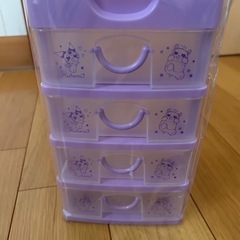 新品☆クロミ4段チェストの画像