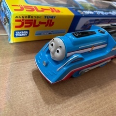 プラレール　流線形トーマスの画像