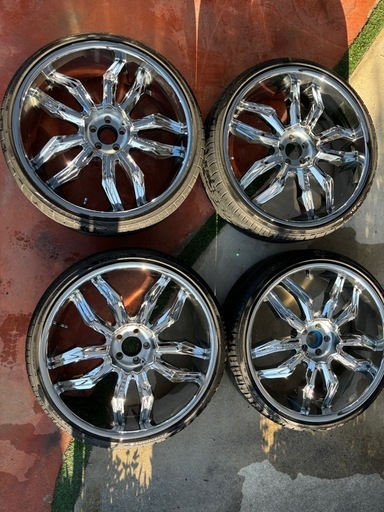 レグザーニ　24インチ