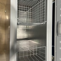 アイリスオーヤマ　冷凍庫　198L ICSD-20A-W 中古品の画像