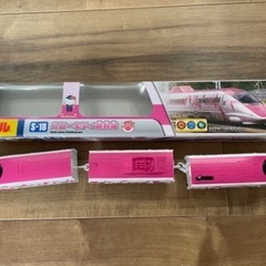 プラレール　ハローキティ新幹線