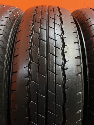 DUNLOP SP175N 195/80R15 107/105L LT 15インチ 夏タイヤ 4本 バリ溝 ハイエース キャラバン等　