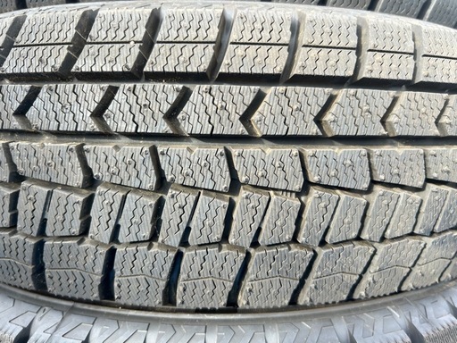 DUNLOP 165/65R14 2024年製＋2023年製　スタッドレスタイヤ　バリ溝