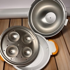 ゆで卵メーカー　レンジ　電子レンジ　4個同時に作るの画像