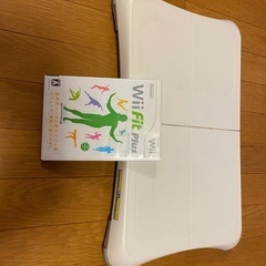 WiiUマリオカート8セット+バランスボード+Wiifit plusの画像