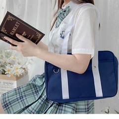 ネイビー　スクールバッグの画像