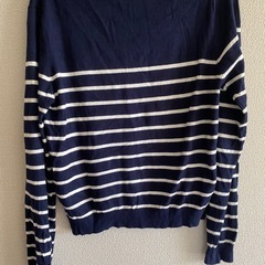 ビジューボタン　ネイビー×白　ストライプカーディガンの画像
