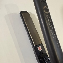 アゲツヤ　ストレートアイロン　ヘアアイロン　ブラックの画像