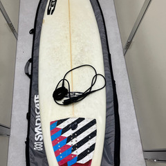 サーフボード　6.4ft 修復あり　フィン、リーシュコード、ソフトケース付の画像