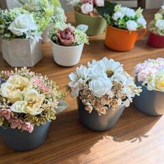 ❀すべて100円　フラワーアレンジメント❀の画像