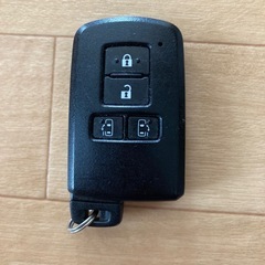 トヨタ シエンタ　リモコンスマートキー