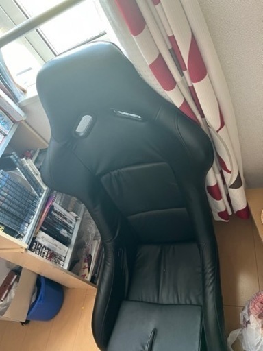 フルバケットシート