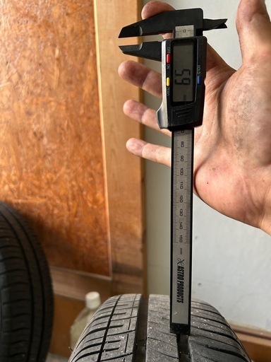 アルミ夏タイヤ4本セット
155/65R14 